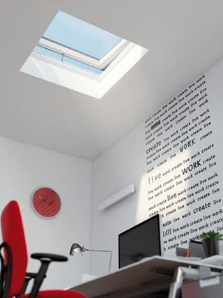 Electric Opening Flat Roof Window 1000x1000mm