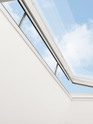 VELUX Electric Opening Flat Roof Window 600x600mm