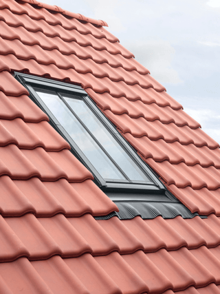 VELUX Conservation Centre Pivot Roof Window with Recessed Flashing 550x1180mm