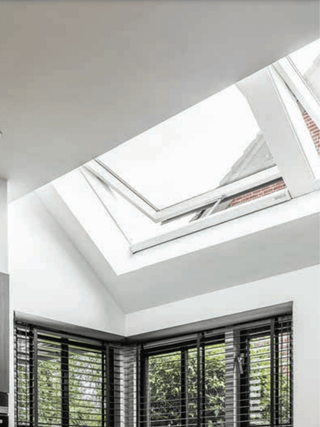Z-Wave (Electric) & Solar Roof Window 1140x1180mm